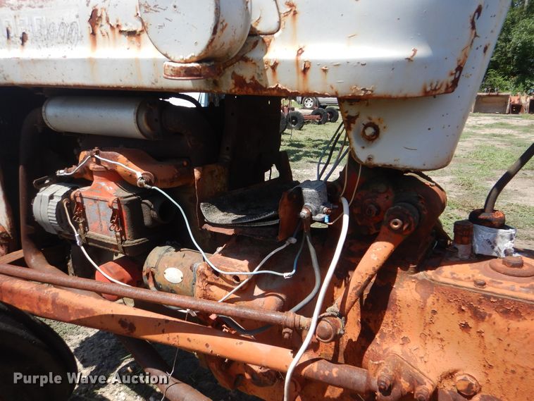 image for item HY9281 Ford 4000  tractor