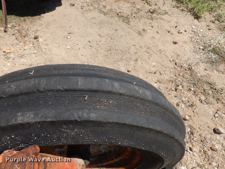 image for item HY9281 Ford 4000  tractor