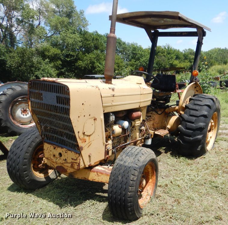 image for item HY9282 Ford 445  tractor