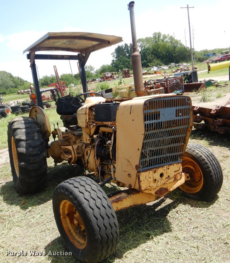 image for item HY9282 Ford 445  tractor