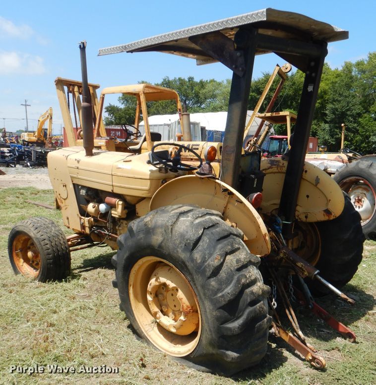 image for item HY9282 Ford 445  tractor