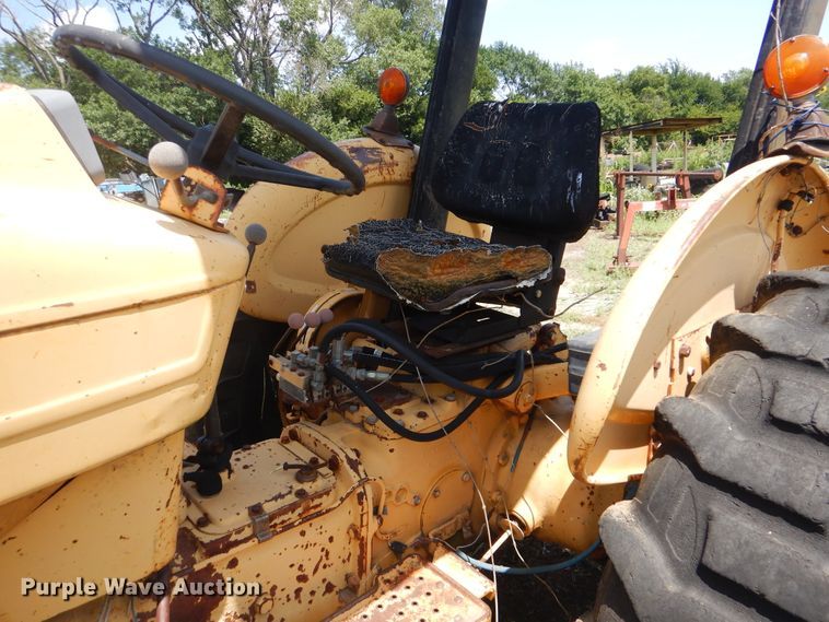 image for item HY9282 Ford 445  tractor