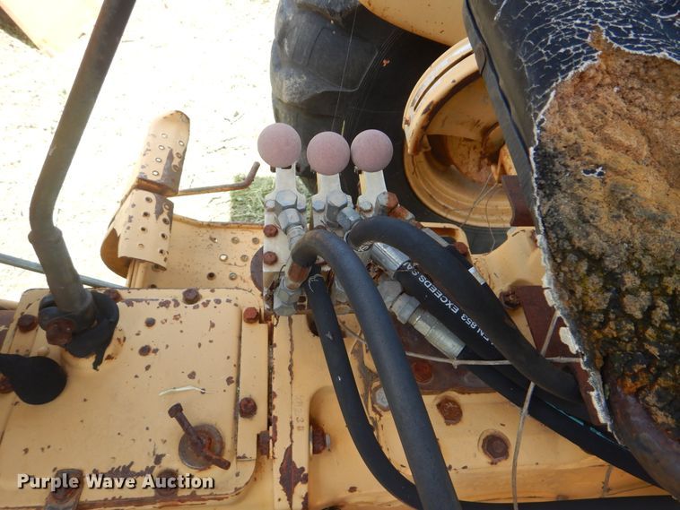 image for item HY9282 Ford 445  tractor