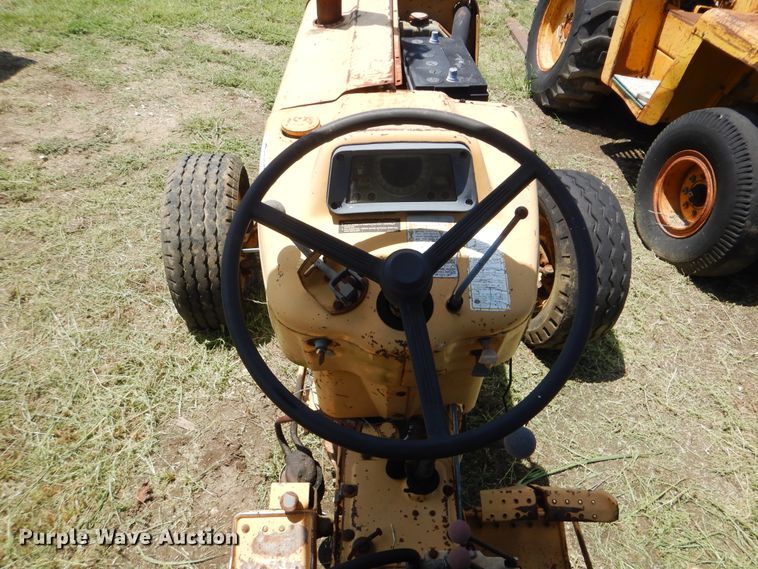 image for item HY9282 Ford 445  tractor