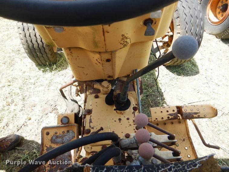 image for item HY9282 Ford 445  tractor