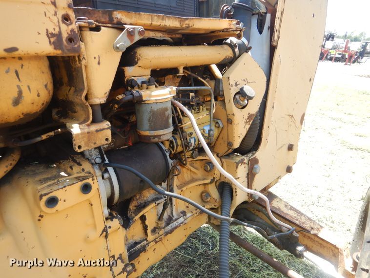 image for item HY9282 Ford 445  tractor