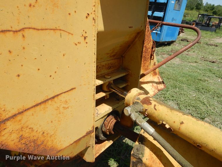 image for item HY9294 Ashland SC25A stump grinder