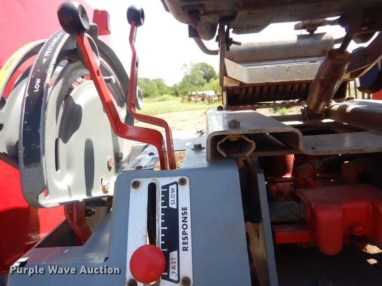 image for item HY9297 Massey Ferguson 180  tractor