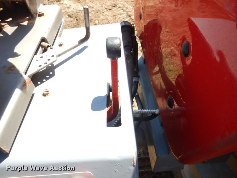 image for item HY9297 Massey Ferguson 180  tractor