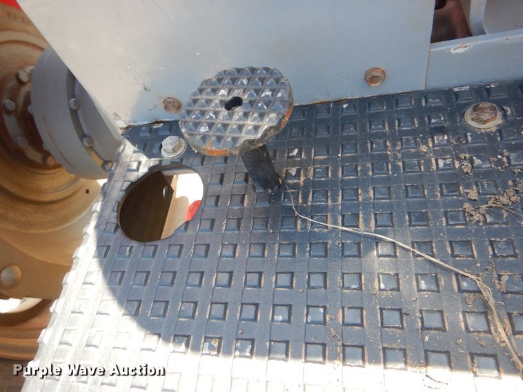 image for item HY9297 Massey Ferguson 180  tractor