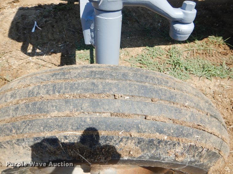 image for item HY9297 Massey Ferguson 180  tractor