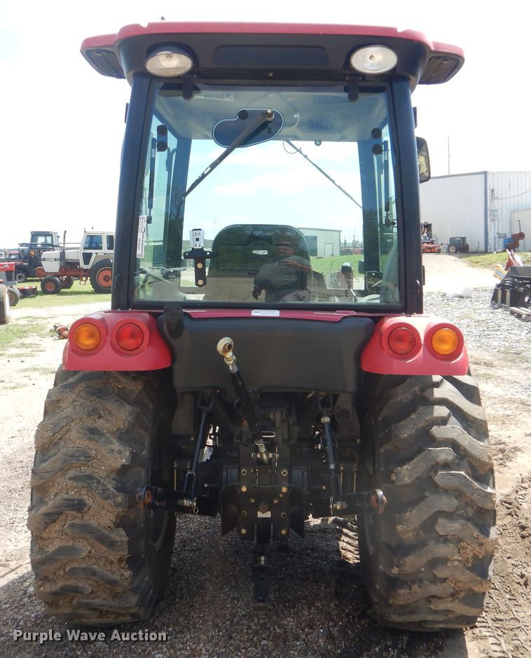 image for item HY9303 Mahindra 2538  MFWD tractor