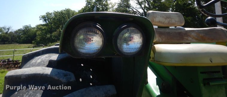 image for item HY9598 1967 John Deere 4020  tractor