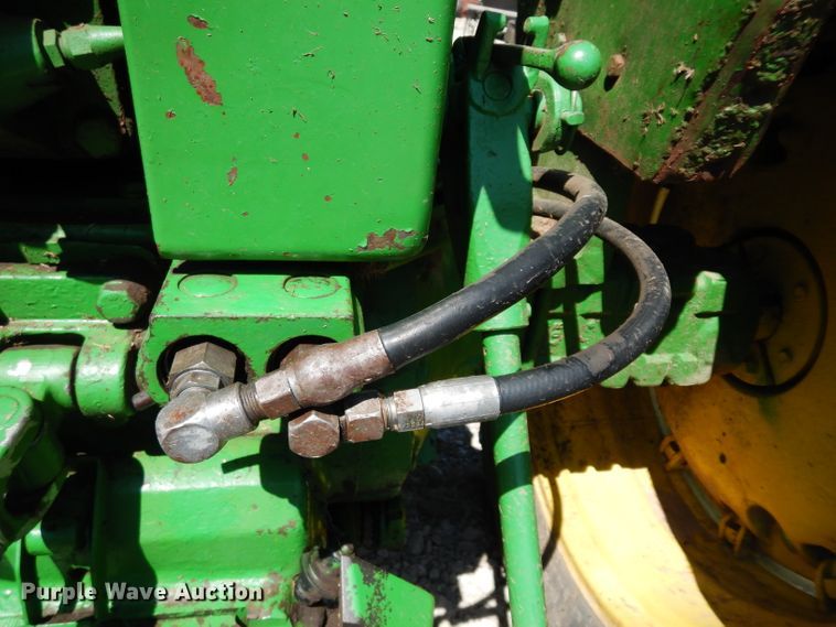 image for item HY9598 1967 John Deere 4020  tractor