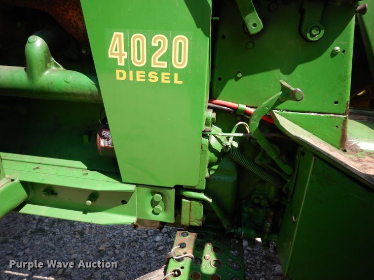 image for item HY9598 1967 John Deere 4020  tractor