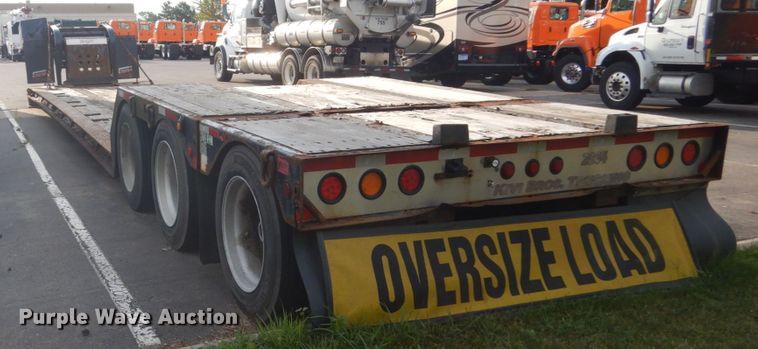 image for item DA8406 2014 Fontaine LXL low boy equipment trailer