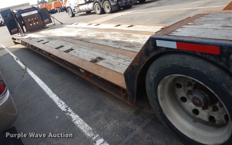 image for item DA8406 2014 Fontaine LXL low boy equipment trailer