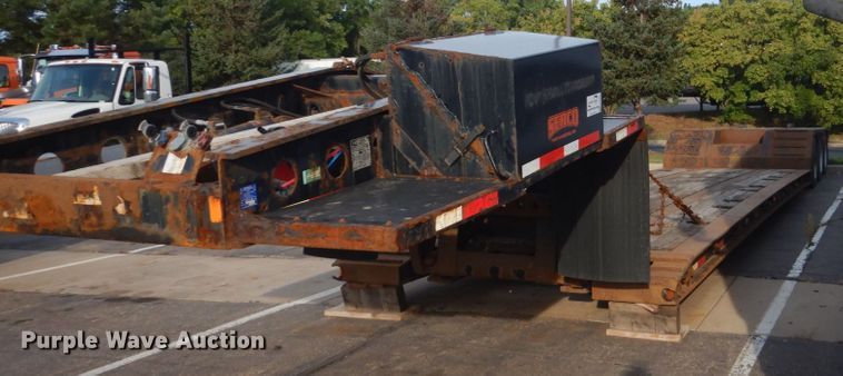 image for item DA8406 2014 Fontaine LXL low boy equipment trailer