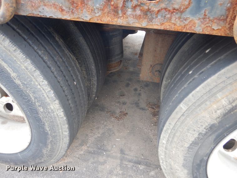 image for item DA8406 2014 Fontaine LXL low boy equipment trailer