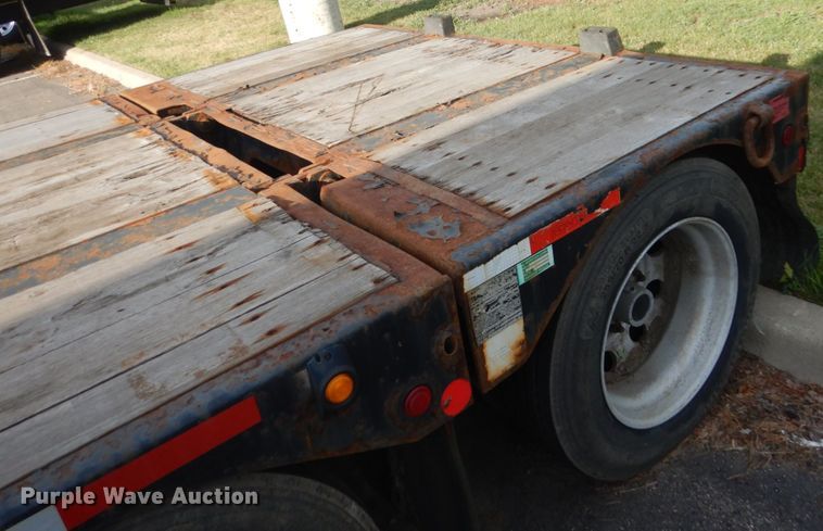 image for item DA8406 2014 Fontaine LXL low boy equipment trailer