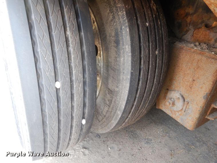 image for item DA8406 2014 Fontaine LXL low boy equipment trailer