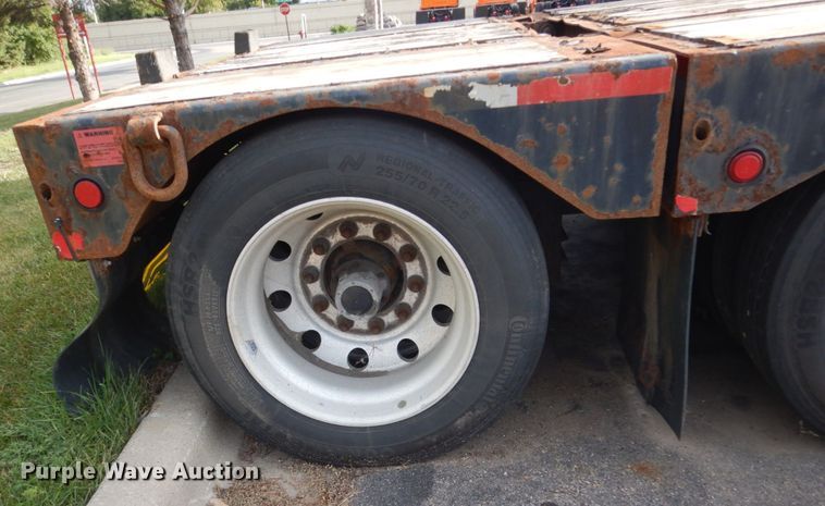 image for item DA8406 2014 Fontaine LXL low boy equipment trailer