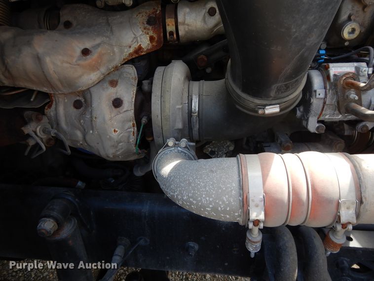 image for item DF5296 2016 Freightliner Cascadia  semi truck