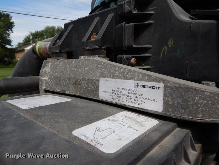 image for item DF5296 2016 Freightliner Cascadia  semi truck