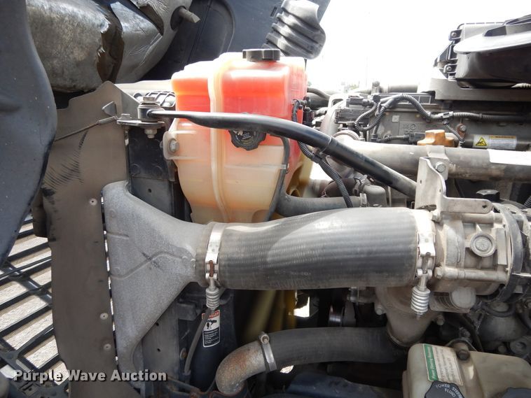 image for item DF5297 2014 Freightliner Cascadia  semi truck