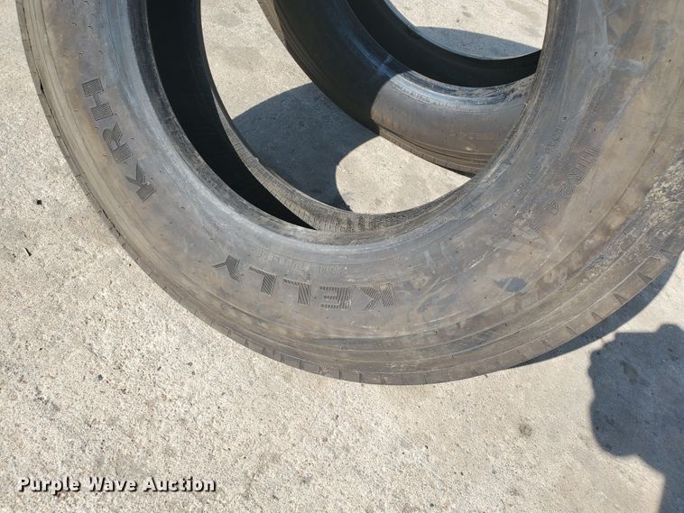 image for item DF5638 (2) Kelly KRH Armorsteel 11R24.5 tires