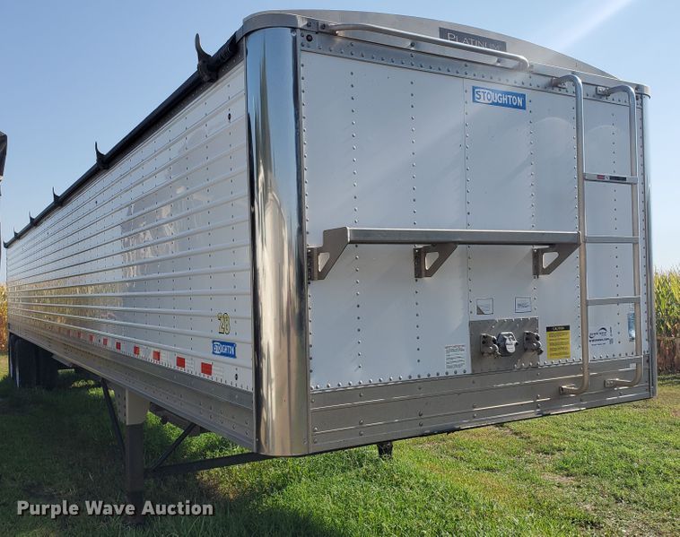 image for item DF5639 2015 Stoughton Platinum Series AHV-421T-AR-S double hopper bottom grain trailer