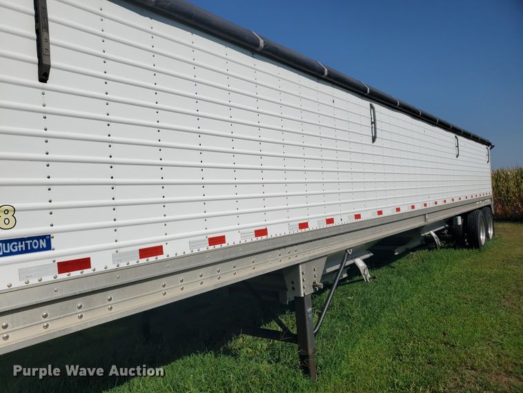 image for item DF5639 2015 Stoughton Platinum Series AHV-421T-AR-S double hopper bottom grain trailer