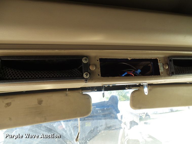 image for item DG2067 2007 International 9900i  semi truck