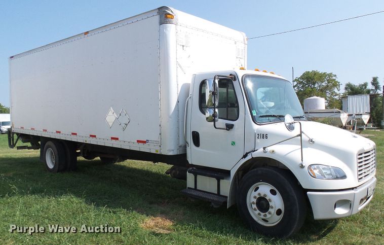 image for item DG2085 2007 Freightliner Business Class M2  box truck