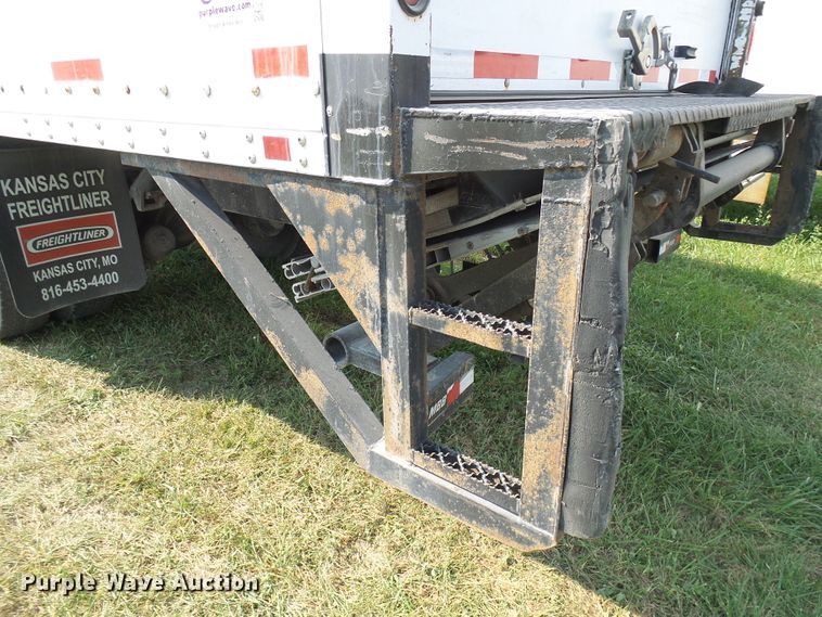 image for item DG2085 2007 Freightliner Business Class M2  box truck