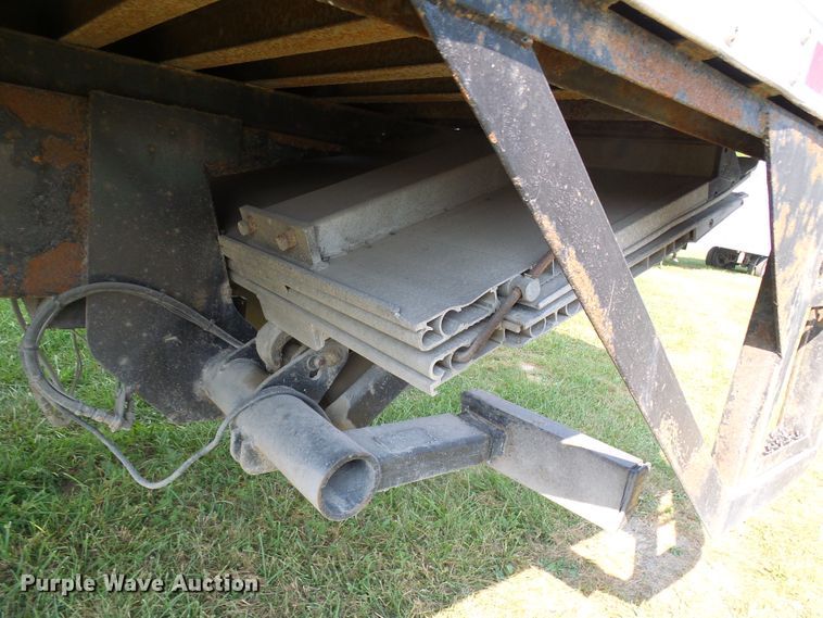 image for item DG2085 2007 Freightliner Business Class M2  box truck