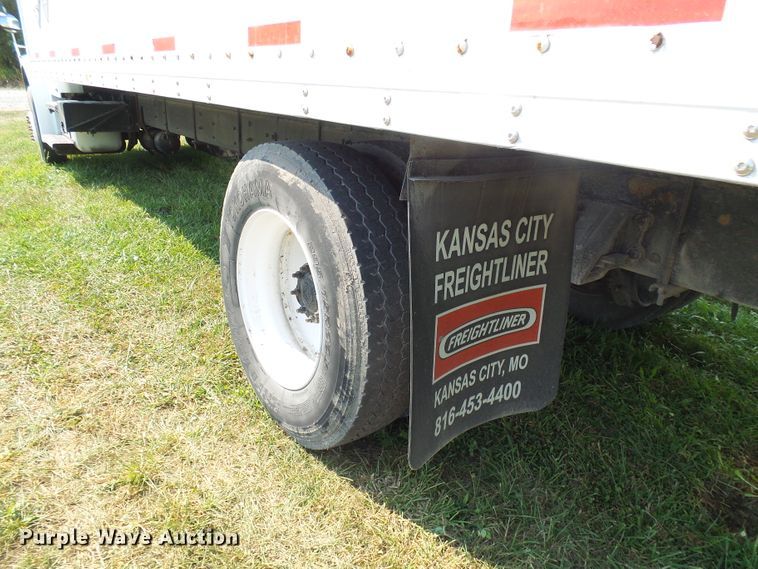 image for item DG2085 2007 Freightliner Business Class M2  box truck