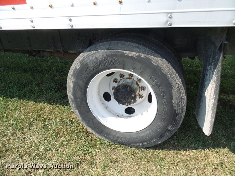 image for item DG2085 2007 Freightliner Business Class M2  box truck