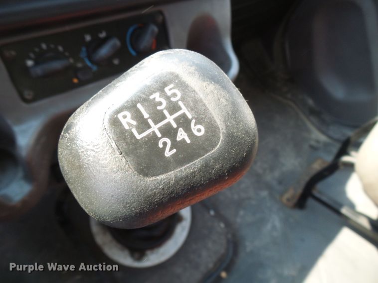 image for item DG2085 2007 Freightliner Business Class M2  box truck