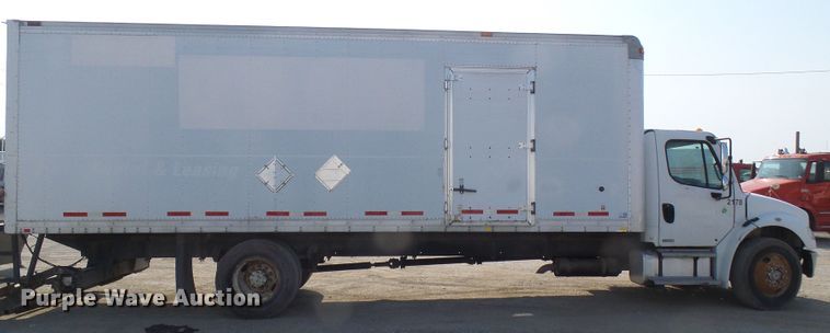 image for item DG2088 2007 Freightliner Business Class M2  box truck