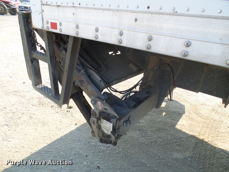 image for item DG2088 2007 Freightliner Business Class M2  box truck