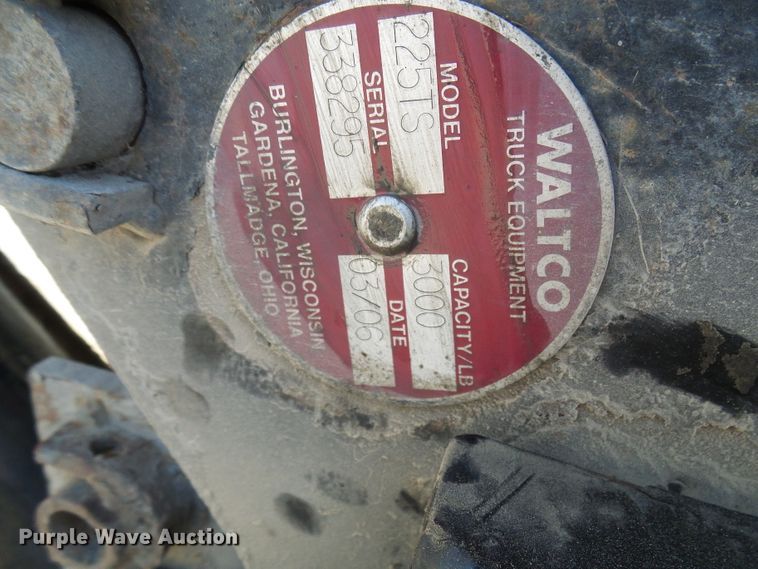 image for item DG2088 2007 Freightliner Business Class M2  box truck