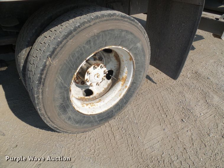 image for item DG2088 2007 Freightliner Business Class M2  box truck