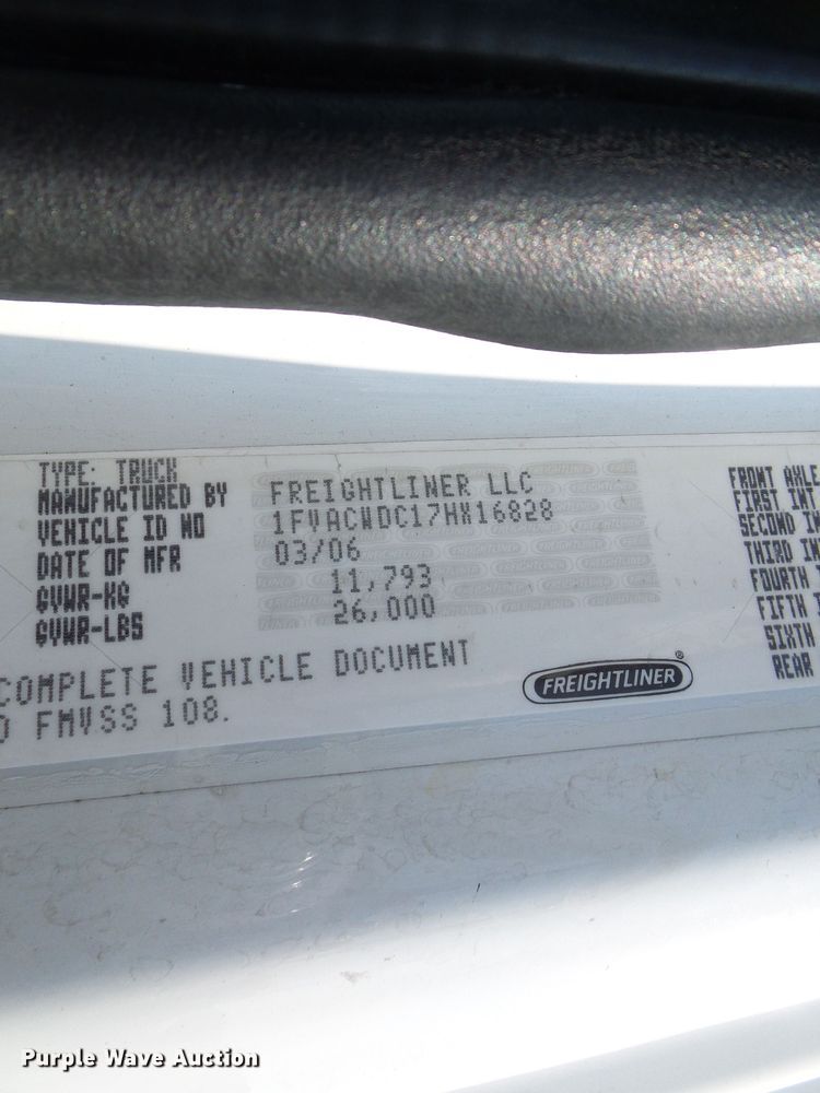 image for item DG2088 2007 Freightliner Business Class M2  box truck