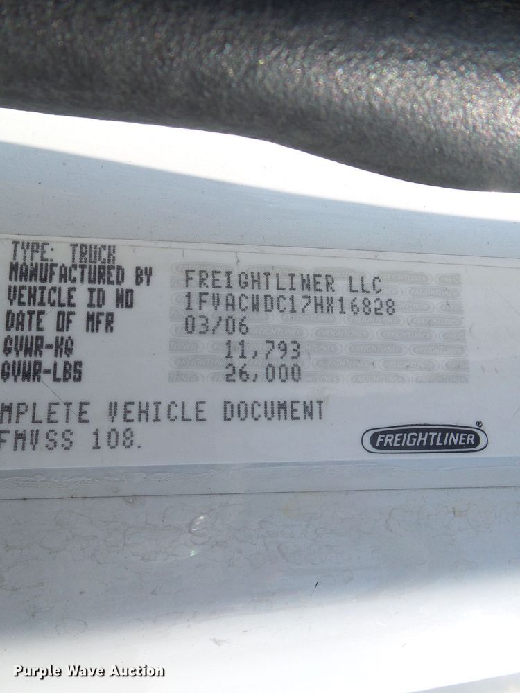 image for item DG2088 2007 Freightliner Business Class M2  box truck