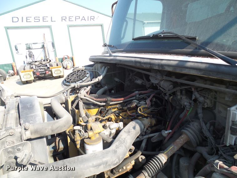 image for item DG2088 2007 Freightliner Business Class M2  box truck