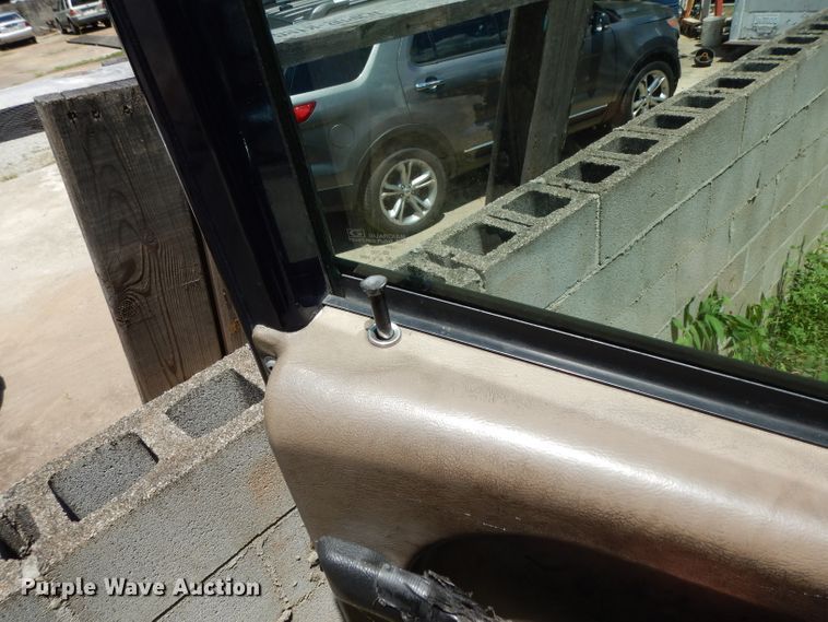 image for item DG6875 2007 International 9400i  semi truck