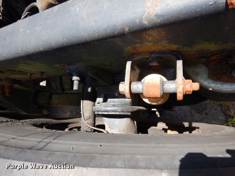 image for item DG6875 2007 International 9400i  semi truck