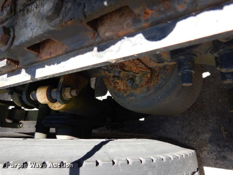 image for item DG6875 2007 International 9400i  semi truck