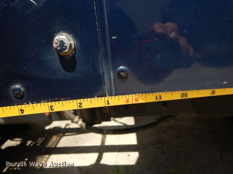 image for item DG6875 2007 International 9400i  semi truck